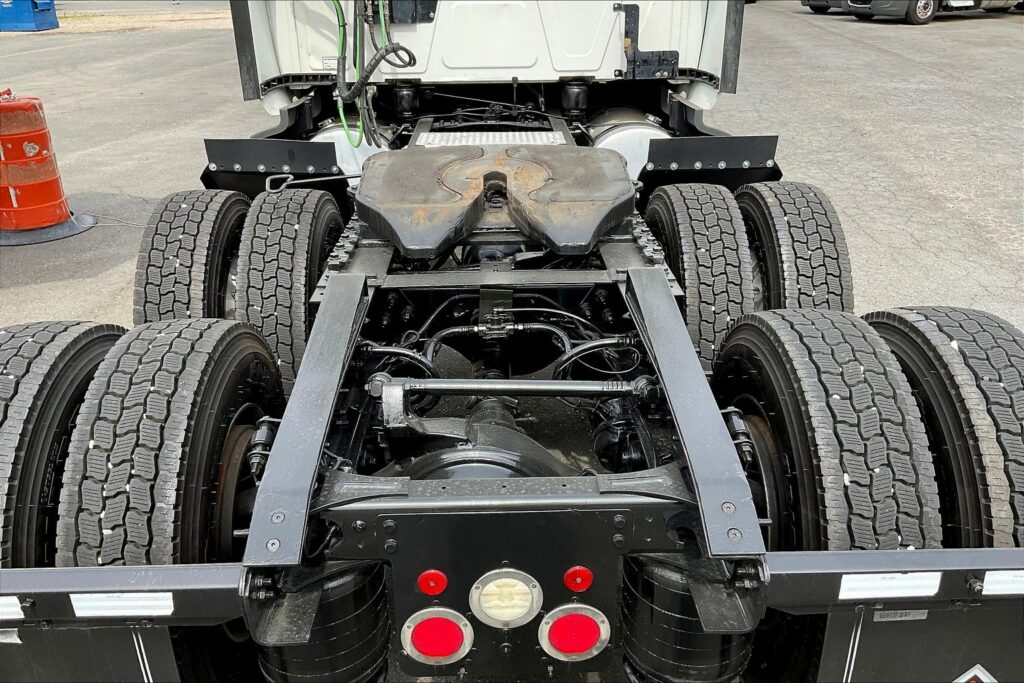 2021 INT LT625 6×4 Sleeper