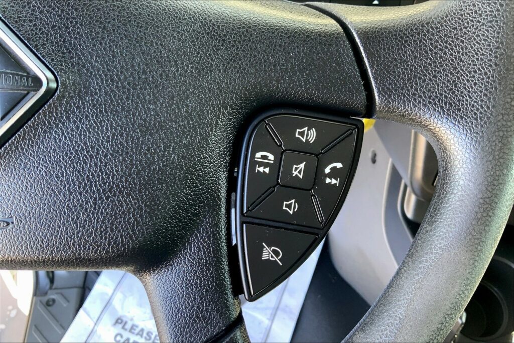 2023 INT LT625 6×4 Sleeper