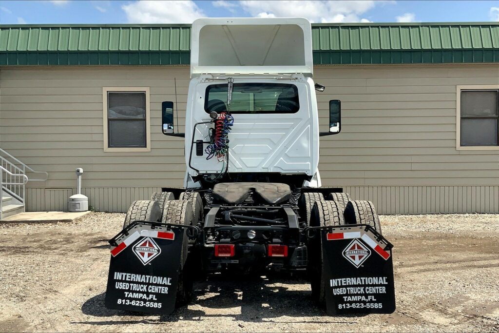2018 INT LT625 6×4 Day Cab