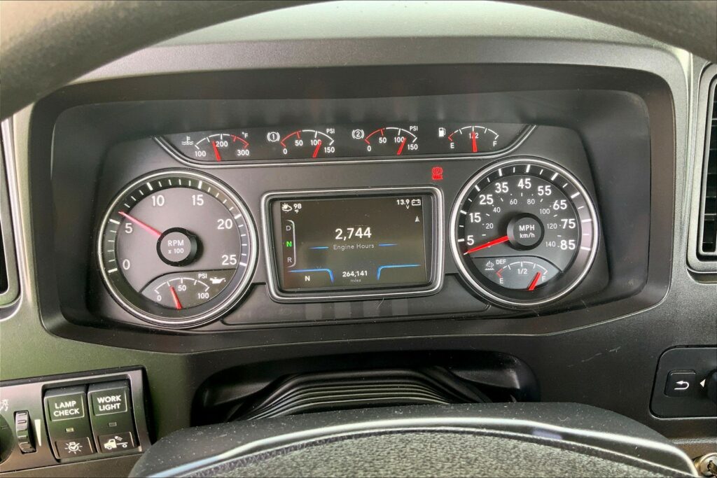 2018 INT LT625 6×4 Day Cab