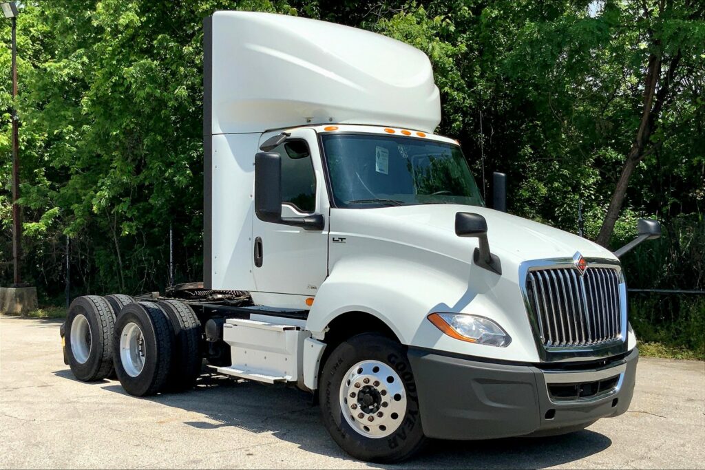 2020 INT LT625 6×4 Day Cab