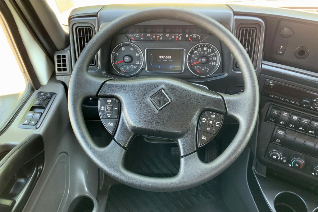 2020 INT LT625 6×4 Day Cab