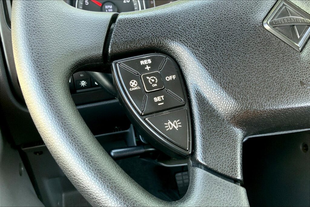 2020 INT LT625 6×4 Day Cab