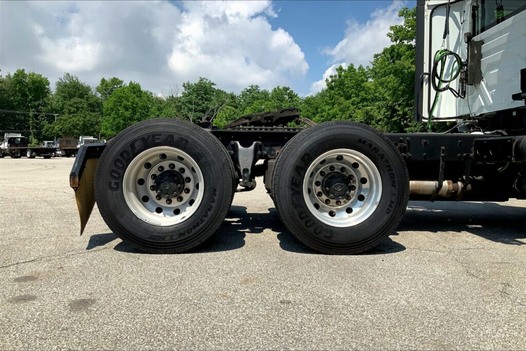 2020 INT LT625 6×4 Day Cab