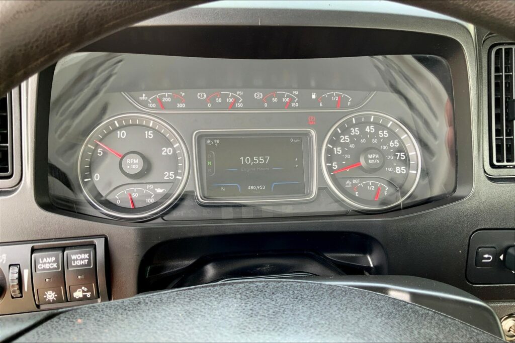 2021 INT LT625 6×4 Day Cab