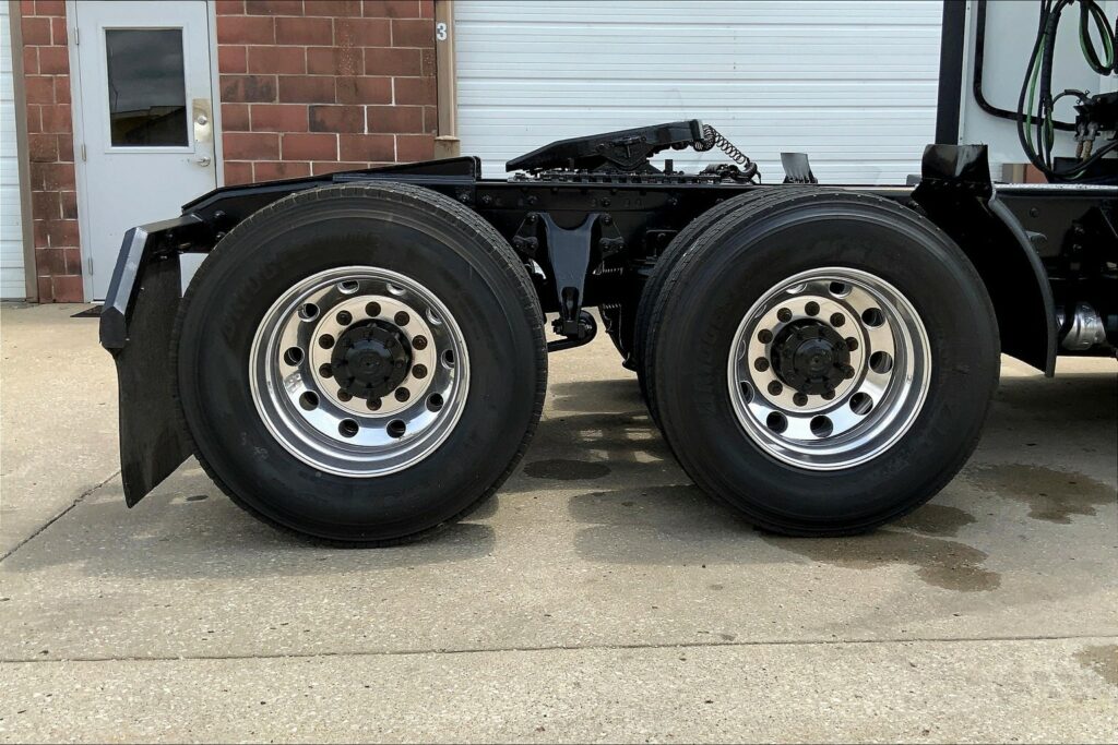 2021 INT LT625 6×4 Day Cab