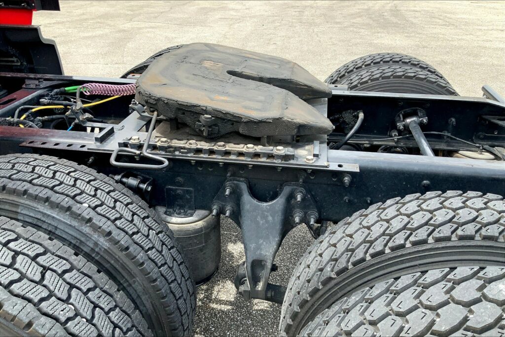 2022 INT LT625 6×4 Sleeper