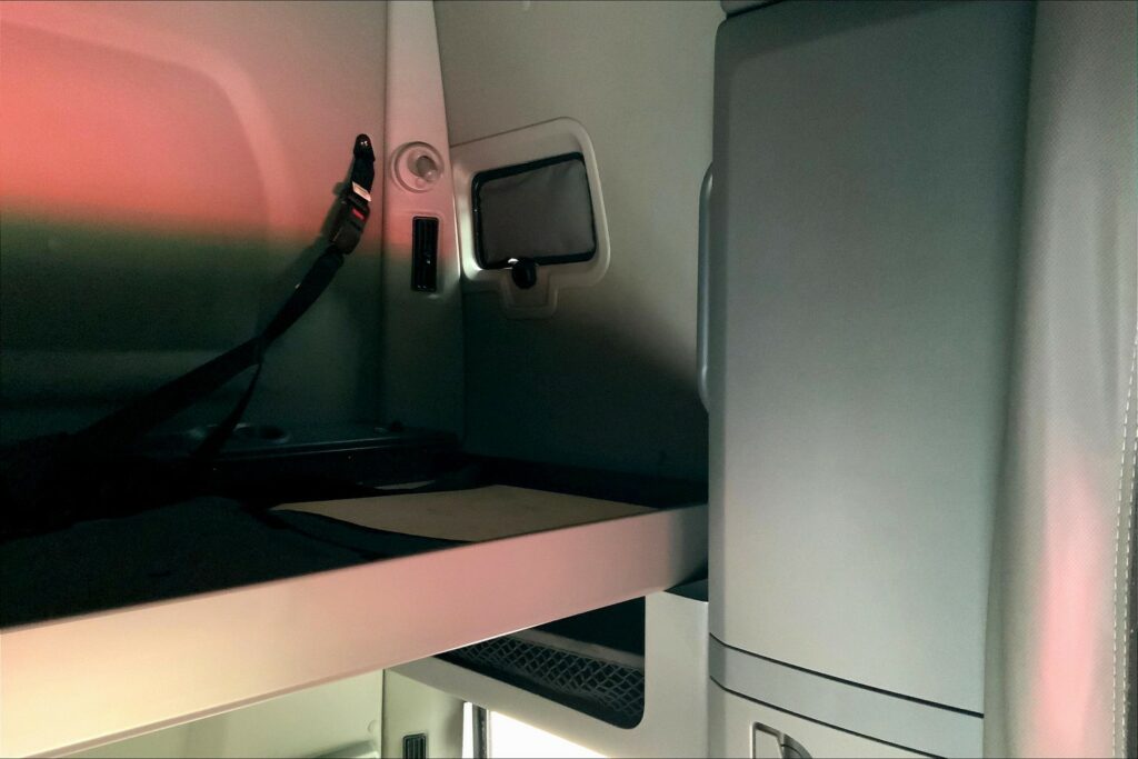 2022 INT LT625 6×4 Sleeper