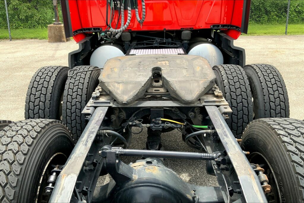 2022 INT LT625 6×4 Sleeper