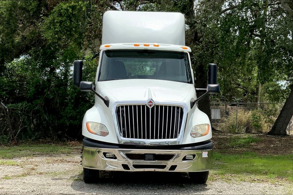 2018 INT LT625 6×4 Day Cab