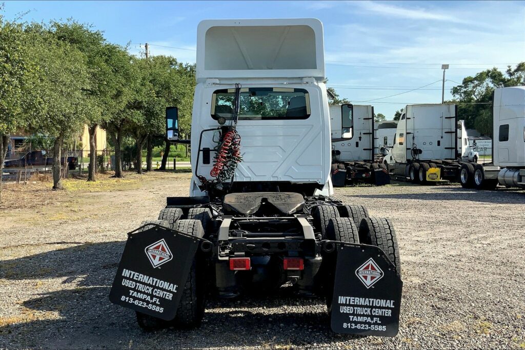 2018 INT LT625 6×4 Day Cab