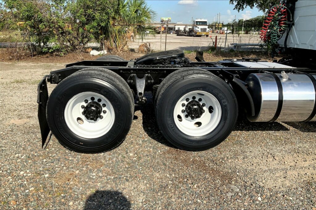 2018 INT LT625 6×4 Day Cab