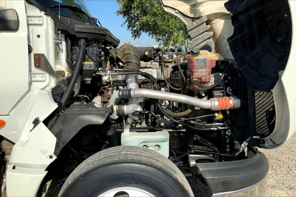 2018 INT LT625 6×4 Day Cab