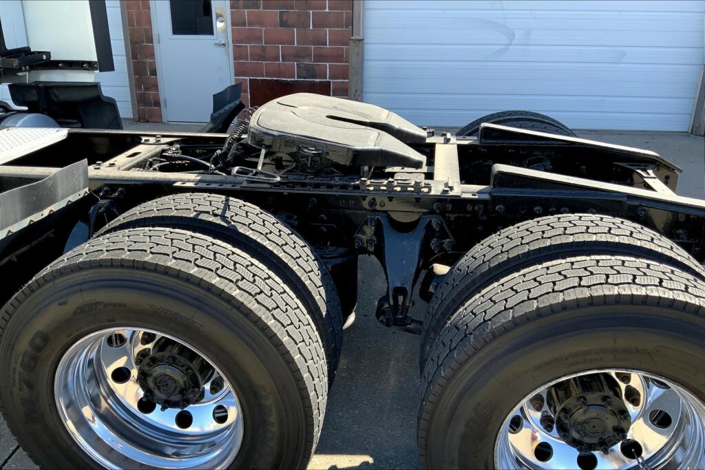 2021 INT LT625 6×4 Sleeper