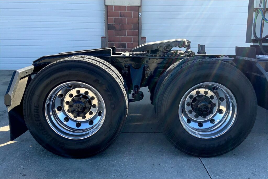 2021 INT LT625 6×4 Sleeper