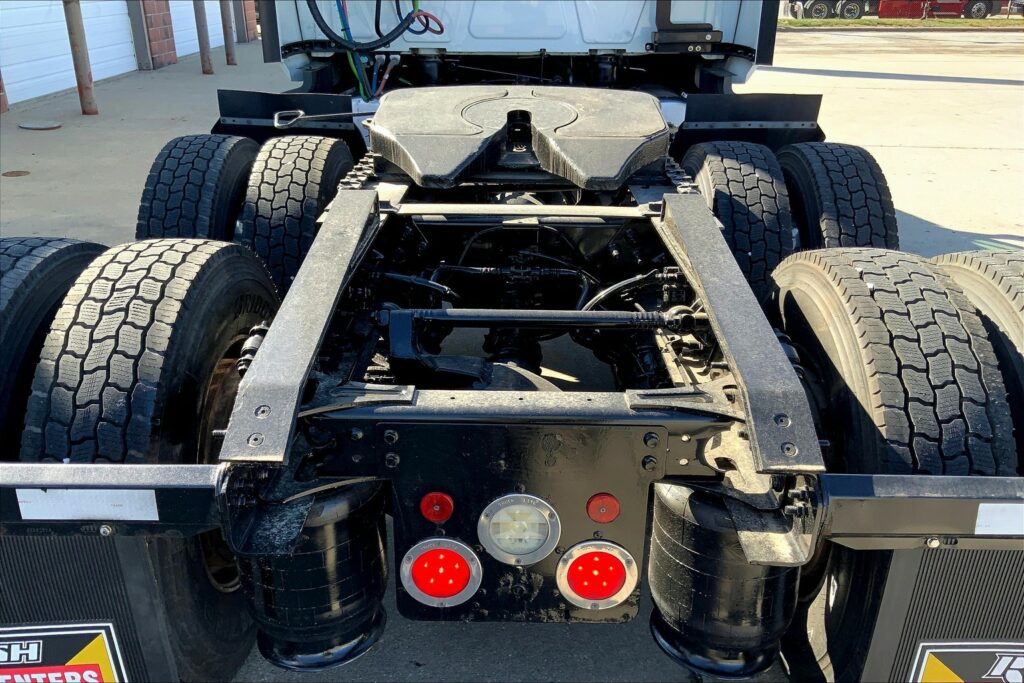 2021 INT LT625 6×4 Sleeper