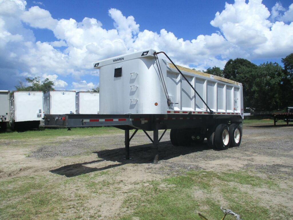 2005 Warren 28 FT TANDEM AXLE FL SPEC