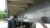 2005 Warren 28 FT TANDEM AXLE FL SPEC