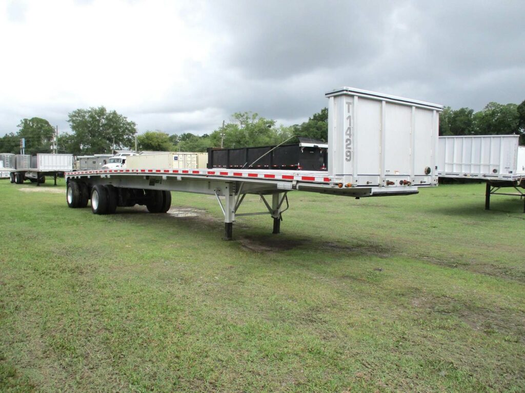 2016 East 48X102 ALUMINUM FLATBED WITH LIFT AXLE