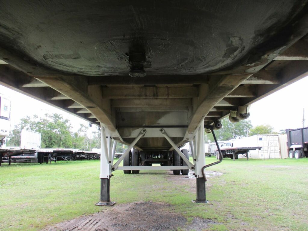 2016 East 48X102 ALUMINUM FLATBED WITH LIFT AXLE