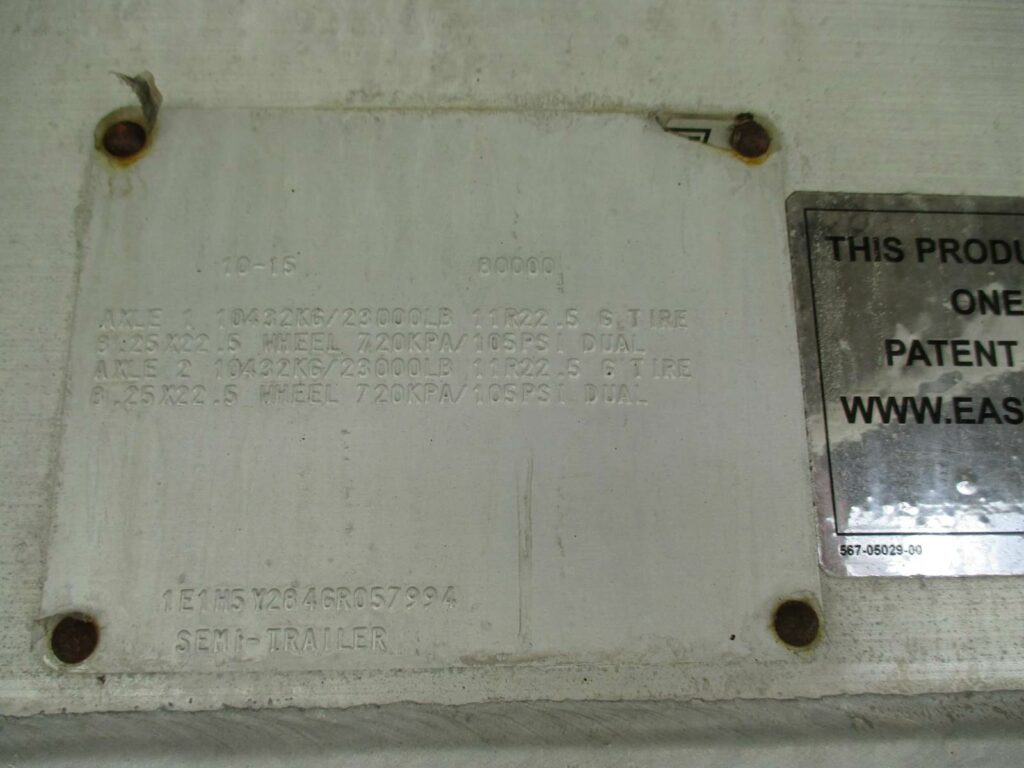 2016 East 48X102 ALUMINUM FLATBED WITH LIFT AXLE