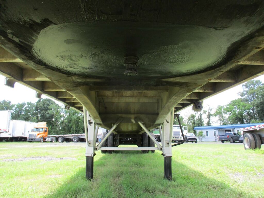 2015 East 48X102 ALUMINUM FLATBED WITH LIFT AXLE