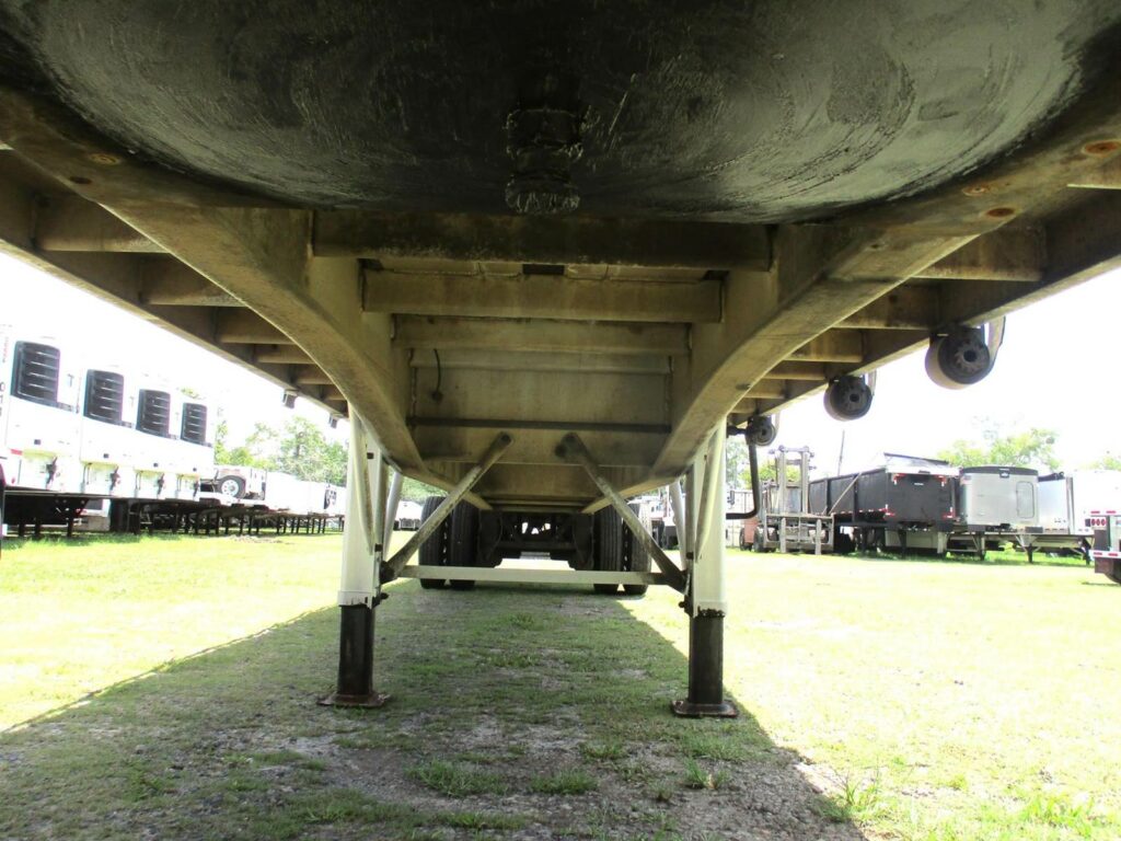 2016 East 48X102 ALUMINUM FLATBED WITH LIFT AXLE