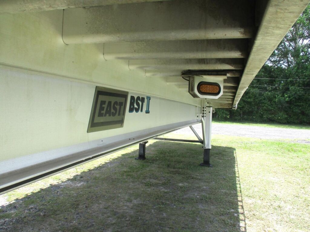 2016 East 48X102 ALUMINUM SPREAD AXLE WITH LIFT AXLE