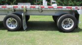 2015 East 48X120 ALUMINUM FLATBED WITH LIFT AXLE