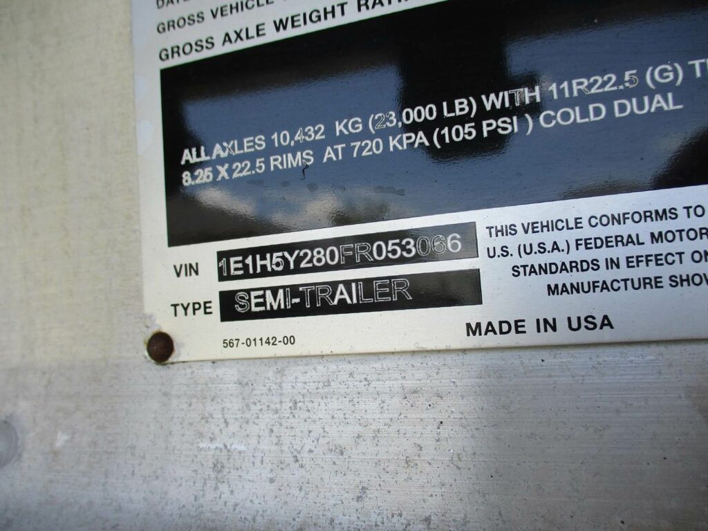 2015 East 48X120 ALUMINUM FLATBED WITH LIFT AXLE