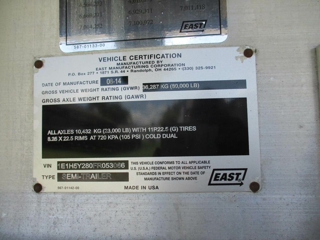 2015 East 48X120 ALUMINUM FLATBED WITH LIFT AXLE