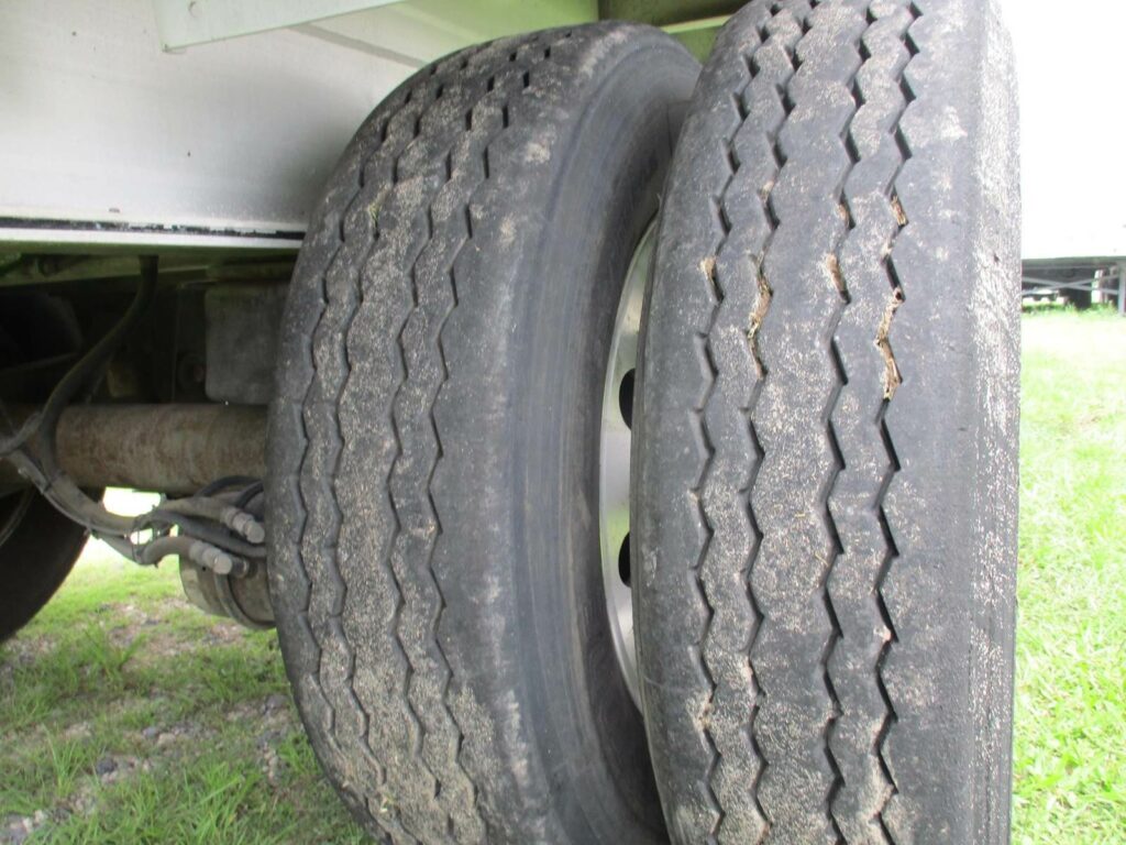 2014 MAC Trailer 48X102 ALUMINUM FLATBED