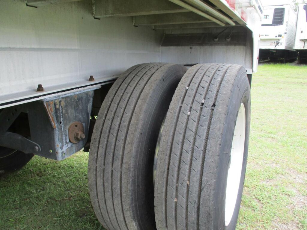 2014 MAC Trailer 48X102 ALUMINUM FLATBED WITH LIFT AXLE