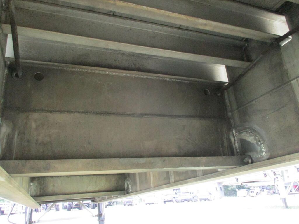 2014 MAC Trailer 48X102 ALUMINUM FLATBED WITH LIFT AXLE