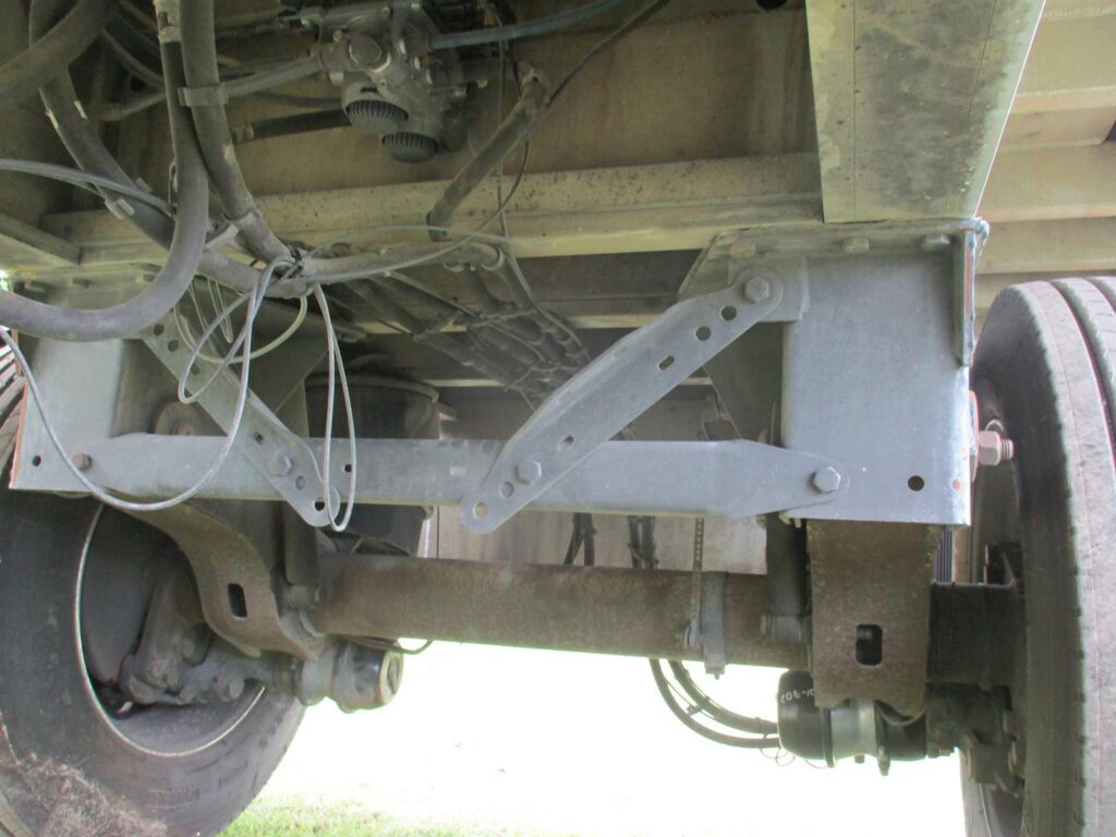 2014 MAC Trailer 48X102 ALUMINUM FLATBED WITH LIFT AXLE