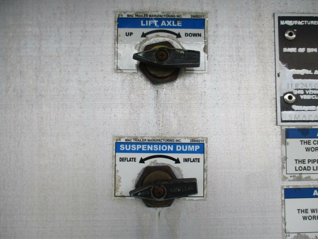 2014 MAC Trailer 48X102 ALUMINUM FLATBED WITH LIFT AXLE