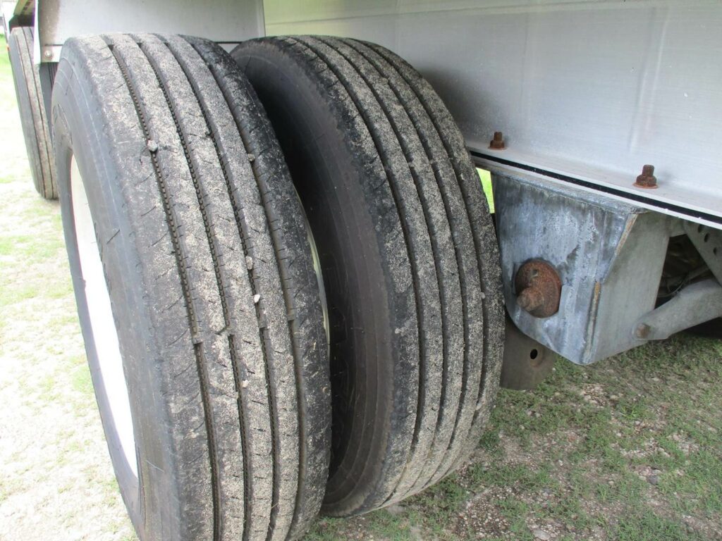 2013 MAC Trailer 48X102 ALUMINUM FLATBED