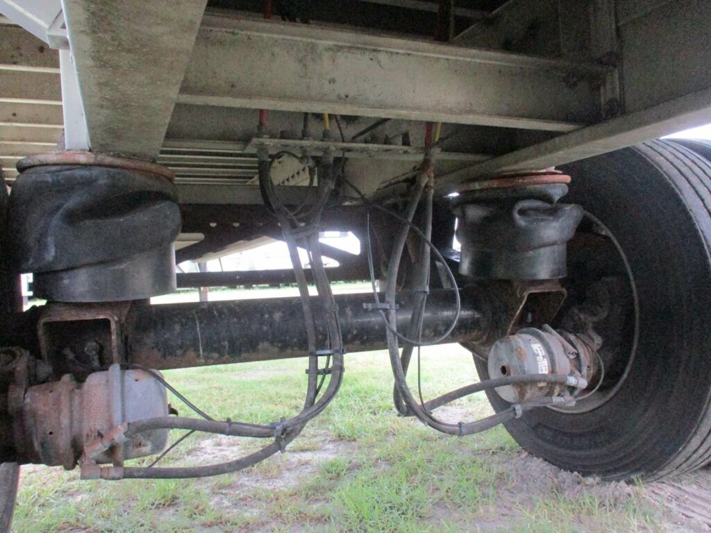 2014 Reitnouer 48X102 ALUMINUM SPREAD AXLE BIG BUBBA