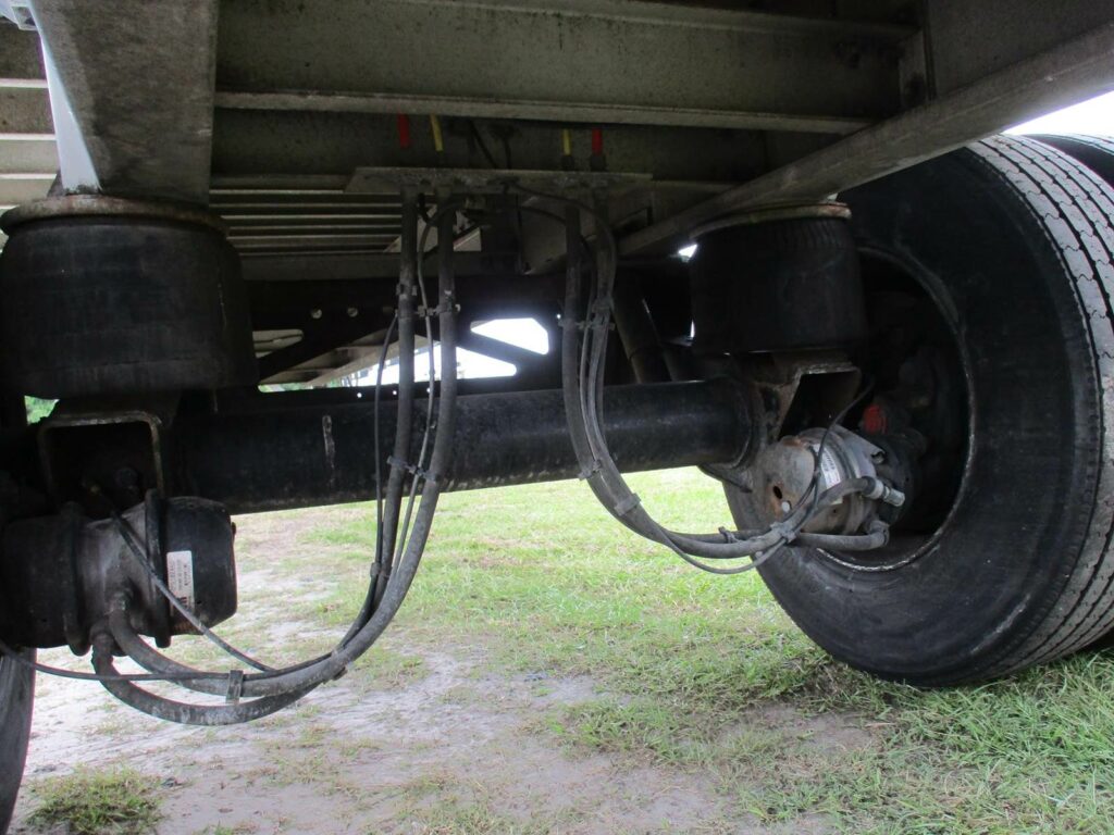 2014 Reitnouer 48X102 ALUMINUM SPREAD AXLE BIG BUBBA