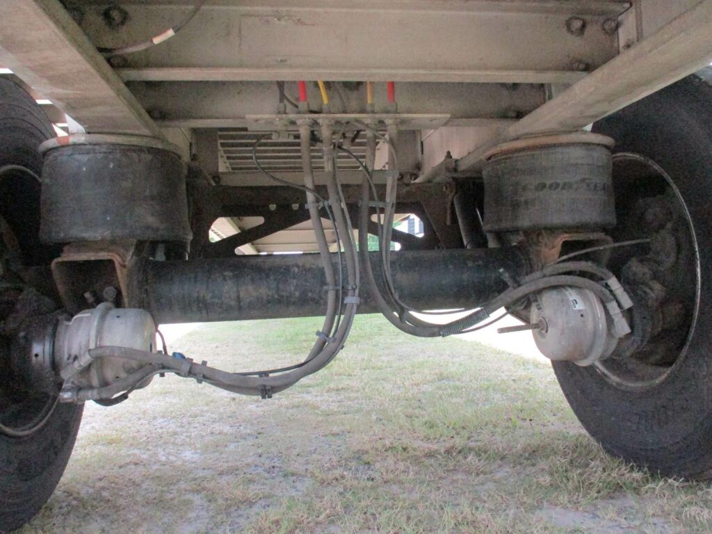 2014 Reitnouer 48X102 ALUMINUM SPREAD AXLE BIG BUBBA