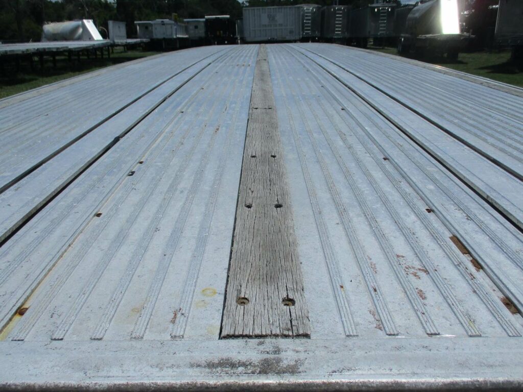 2014 Reitnouer 48X102 BIG BUBBA SPREAD AXLE FLATBED
