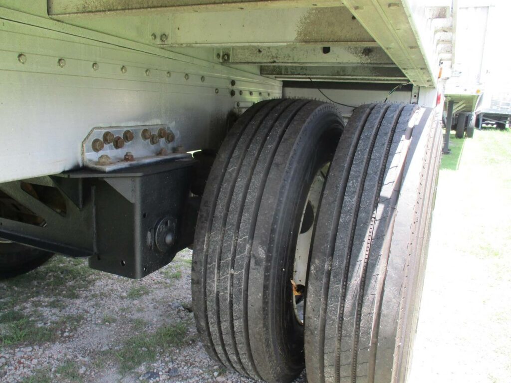 2014 Reitnouer 48X102 BIG BUBBA SPREAD AXLE FLATBED