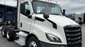 2021 Freightliner Day Cab