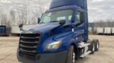 2021 Freightliner Day Cab