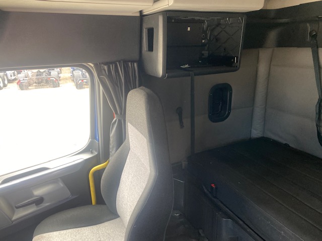 2021 Freightliner Sleeper