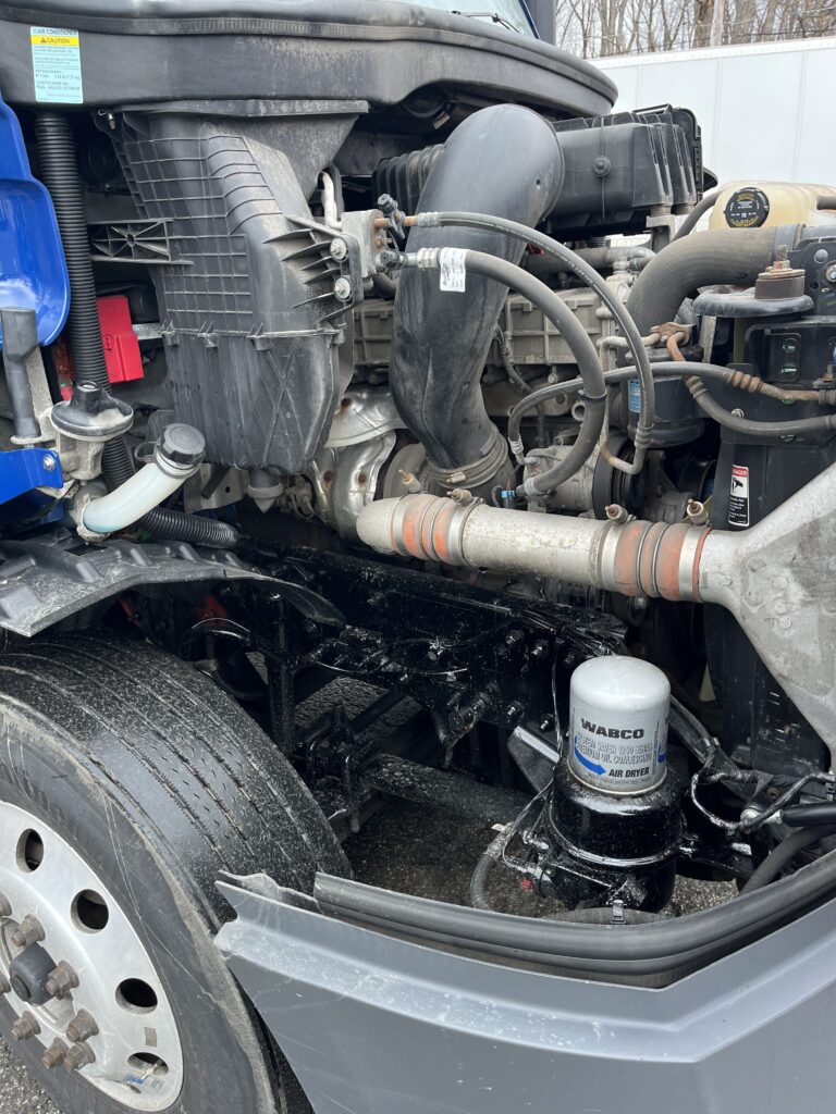 2021 Freightliner Day Cab