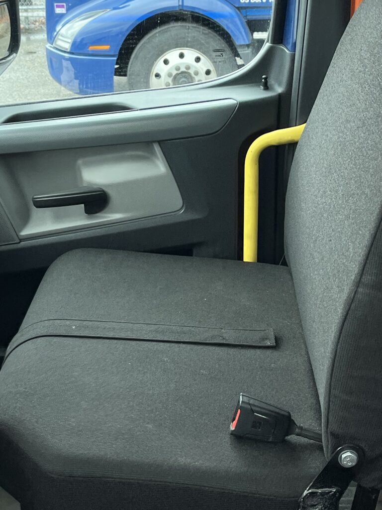 2021 Freightliner Day Cab