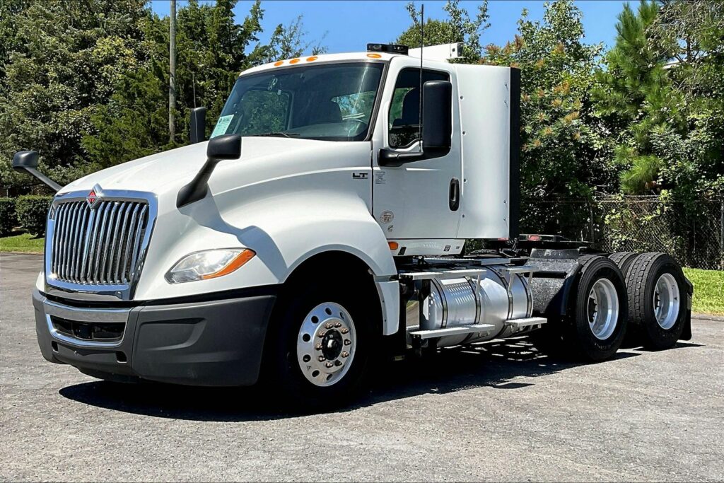 2020 CUM LT625 6×4 Day Cab