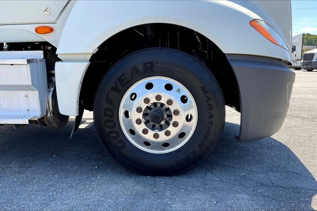 2020 CUM LT625 6×4 Day Cab