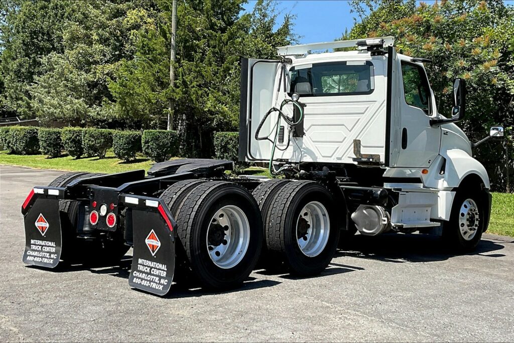 2020 CUM LT625 6×4 Day Cab